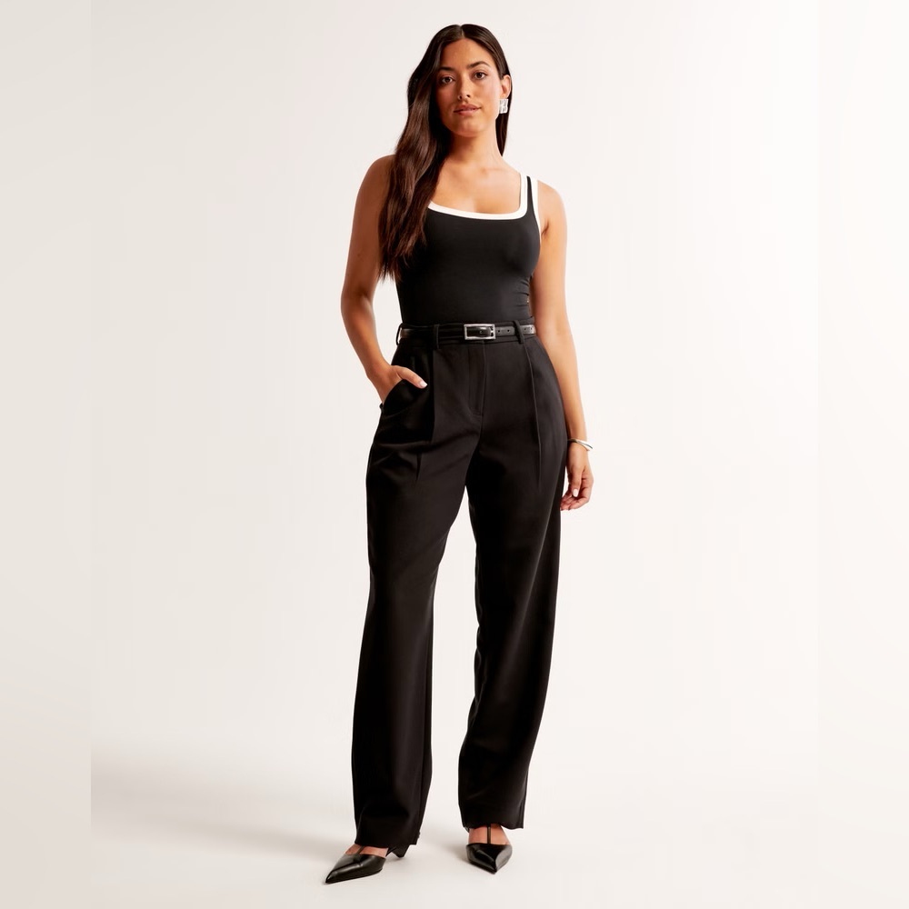 Curve Love A&F Quinn Tailored Straight Pant